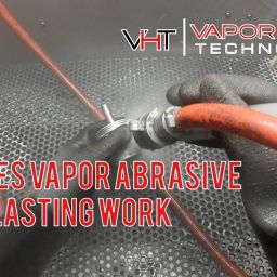 how does vapor abrasive blasting work